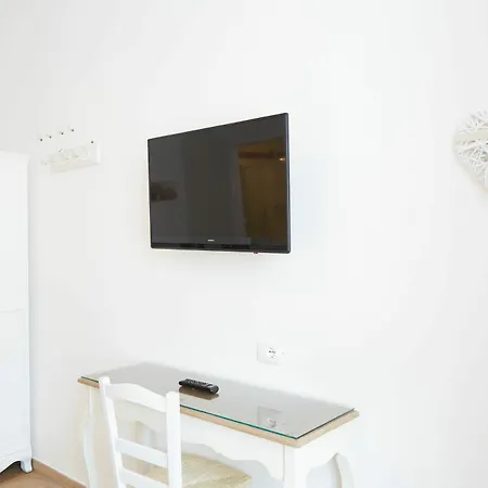 Colosseo Friendly & Guest house Rome